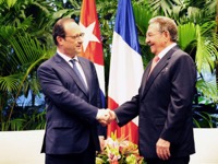 Raul Castro invité officiellement en France par le Président Hollande