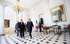 François Hollande reçoit le ministre cubain des Affaires étrangères