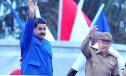 Raul Castro et Nicolas Maduro président le défilé géant du 1er Mai
