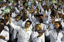 CUBA / ÉTATS-UNIS : L' Armée Pacifique des blouses blanches cubaines dans le collimateur des États-Unis