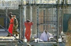 Guantanamo : La frontière imposée à Cuba depuis plus d'un siècle sur son propre sol