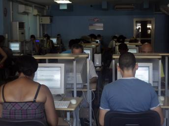 Cuba : les autorités desserent l'étau sur l'accès à internet