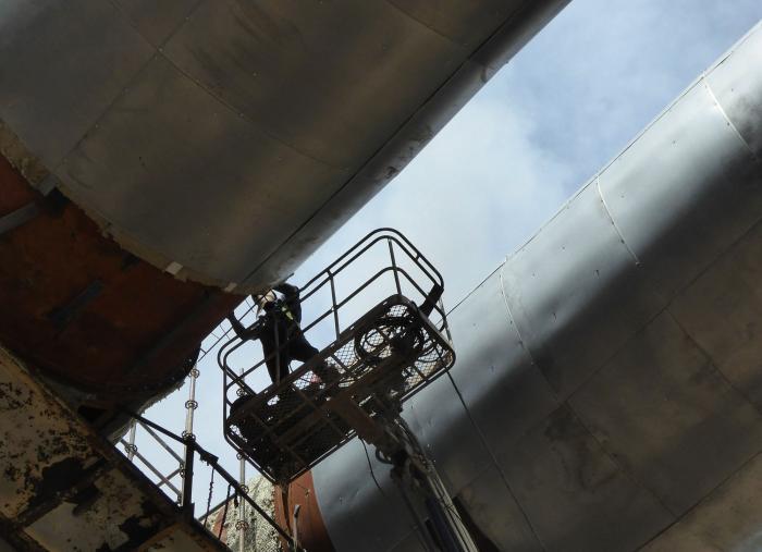 FeltonLe montage du bloc 2 de la centrale Felton – détruit par un incendie en 2022 -– a déjà commencé et il est construit avec des composants pour la plupart fabriqués à Cuba. Photo: Germán Veloz Placencia